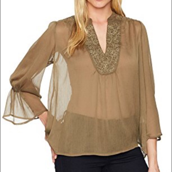 Lucky Brand Tops - 💕4/$20 {Lucky Brand} Embellished Blouse XL